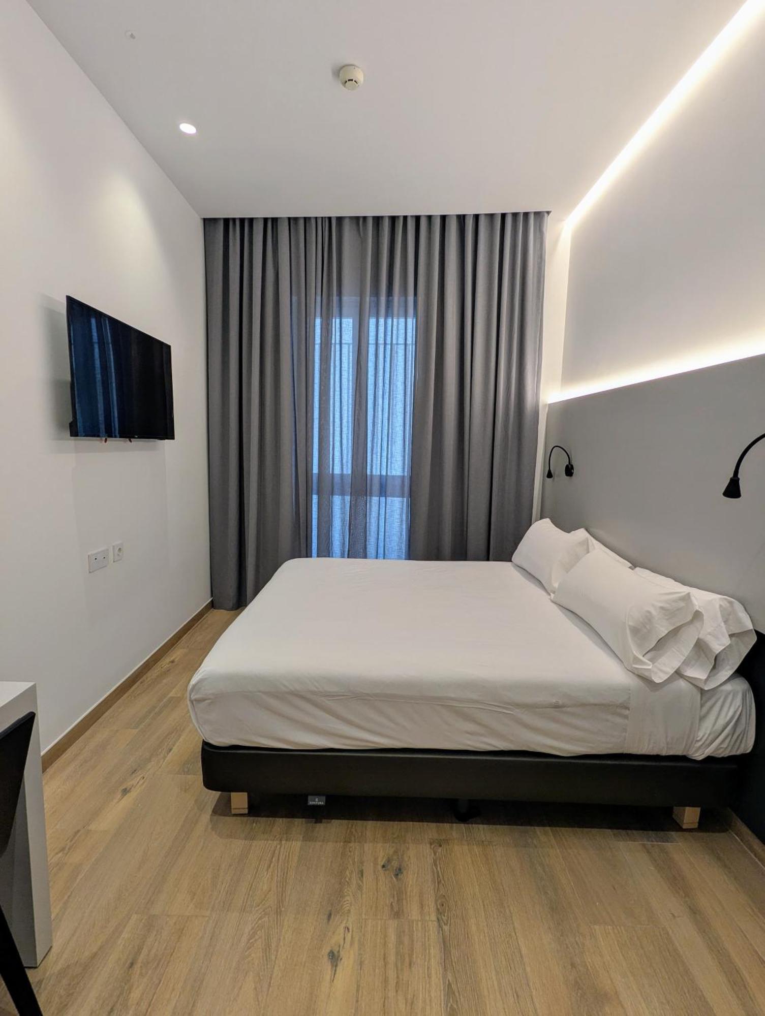 Dormos Hotel Καντίζ Εξωτερικό φωτογραφία